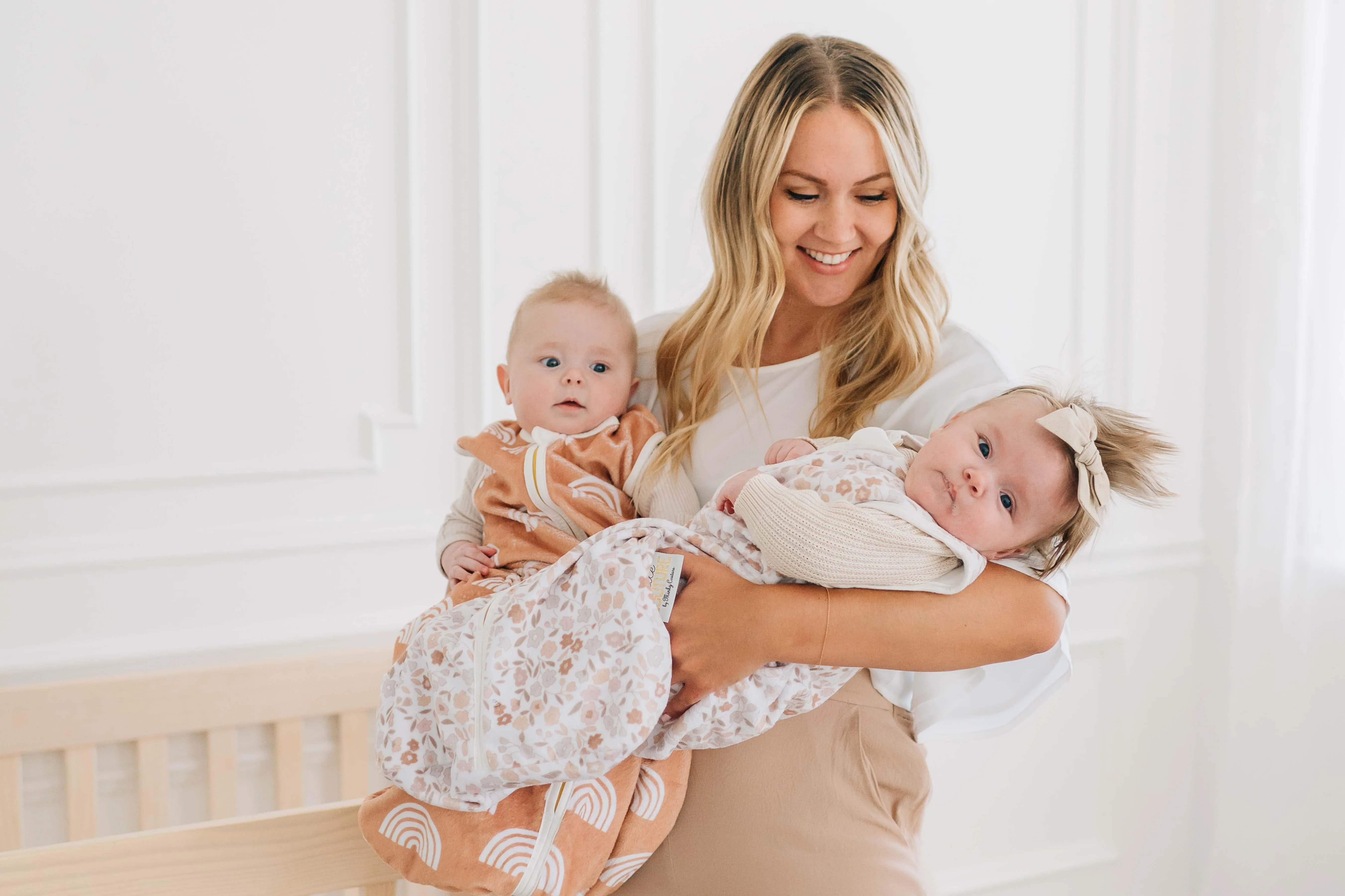 Dainty Floral Wearable Minky Blanket